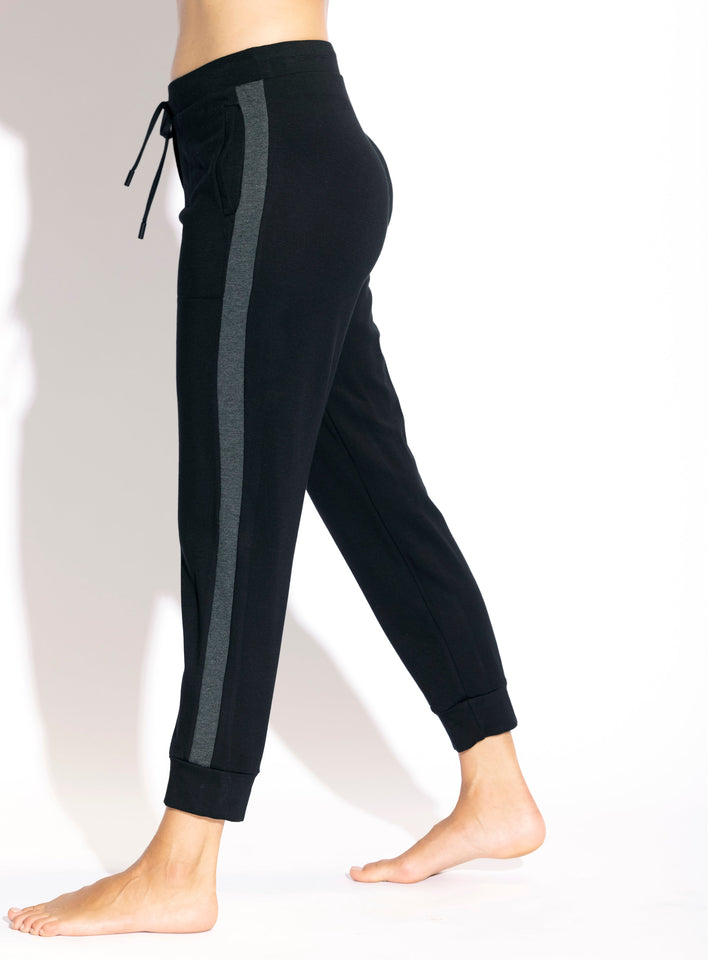Joggers Contrast Stripe Band