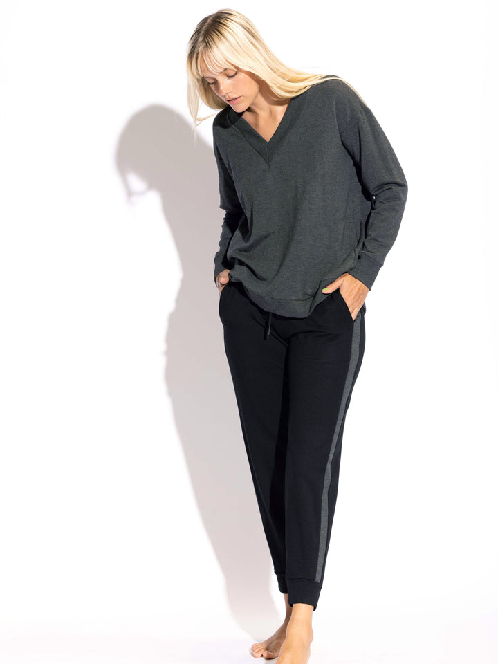 Deena Ultra soft V-Neck long Sleeve Top