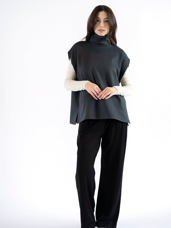 Luna Turtle Neck Vest