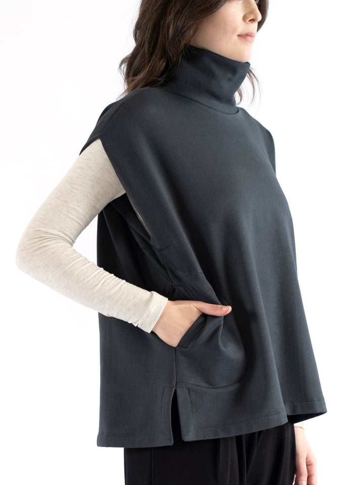 Luna Turtle Neck Vest
