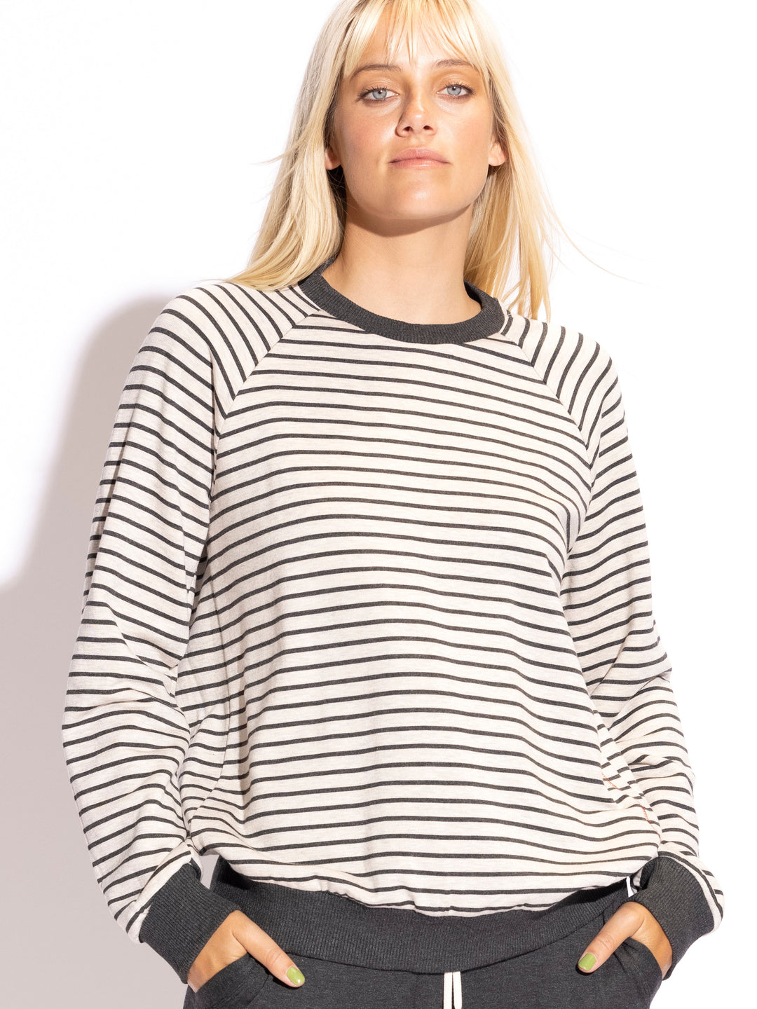 Nora Crewneck Pullover
