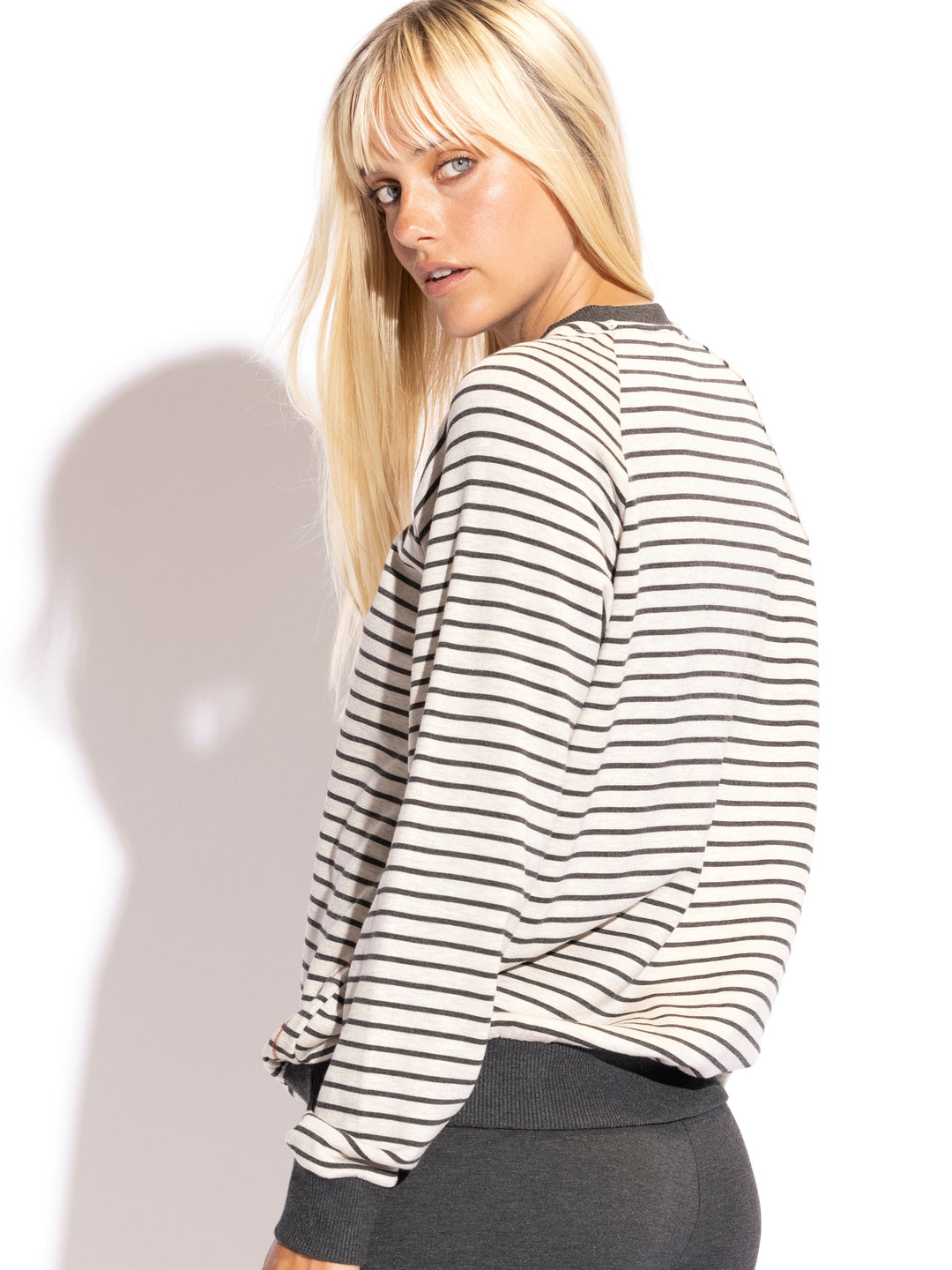 Nora Crewneck Pullover